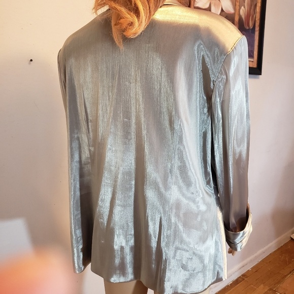 Sweaters - Picture 3 of 8